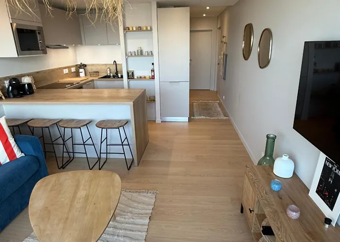 Face סן ז'אן דה מון